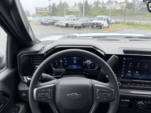 New 2026 Chevrolet Silverado 2500 ZR2 w/ ZR2 Bison Edition AWD/4WD image 13