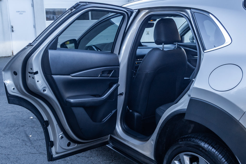 Used 2023 MAZDA CX-30 AWD 2.5 S w/ Preferred Package image 20