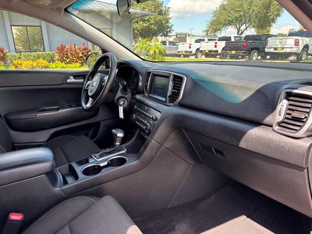 Used 2019 Kia Sportage LX w/ LX Popular Package FWD image 10