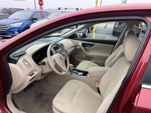 Used 2014 Nissan Altima 2.5 SV FWD image 9