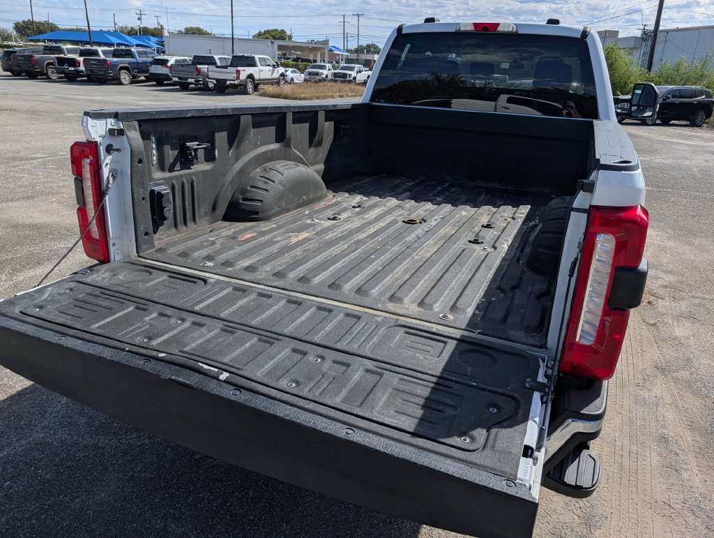 Used 2023 Ford F250 XL w/ 360-Degree Camera Package AWD/4WD image 28