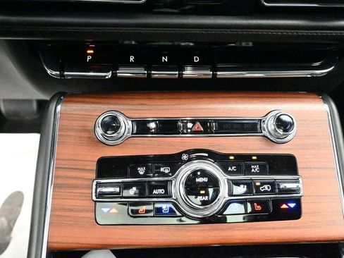 Used 2023 Lincoln Aviator Grand Touring w/ Equipment Group 301A image 14