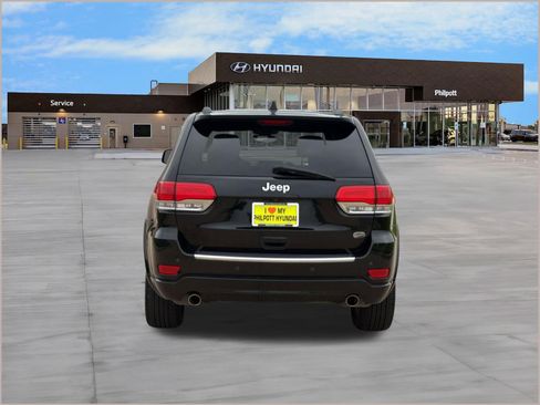 Used 2017 Jeep Grand Cherokee Overland RWD image 10