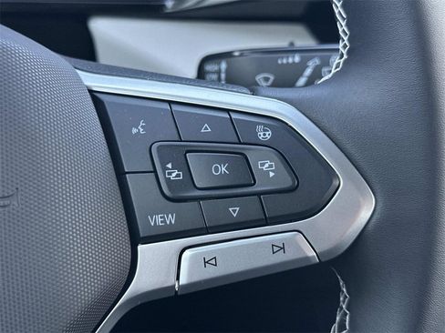 New 2026 Volkswagen Taos S image 18