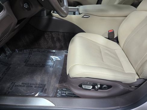 Used 2019 Lexus LS 500 image 11