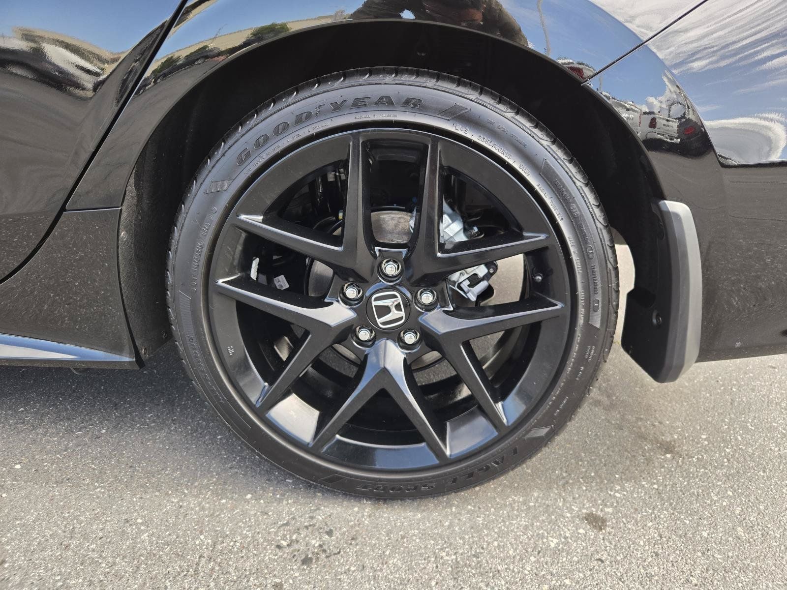 Used 2025 Honda Civic Sport image 33