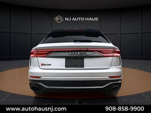 Used 2021 Audi RS Q8 w/ Carbon Optic Package AWD/4WD image 6