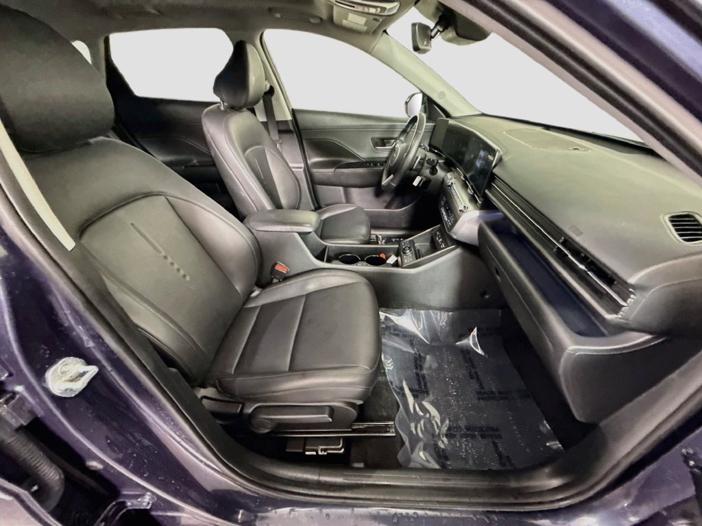 Used 2024 Hyundai Kona Limited AWD/4WD image 28