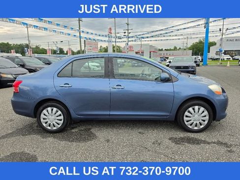 Used 2007 Toyota Yaris Sedan w/ Convenience Pkg FWD image 6
