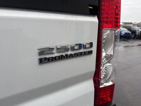 Used 2024 RAM ProMaster 2500 FWD image 26