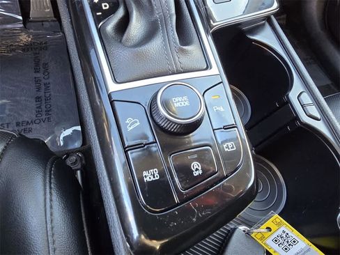 Used 2023 Kia Sportage SX image 16