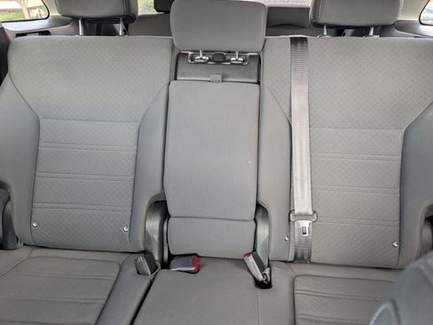 Used 2020 Kia Sorento LX AWD/4WD image 13