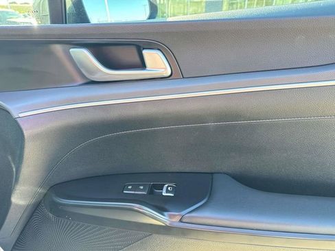 Used 2022 Kia K5 LXS image 22