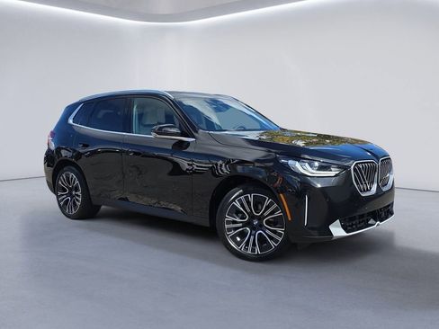 New 2026 BMW X3 xDrive30 w/ Premium Package image 2