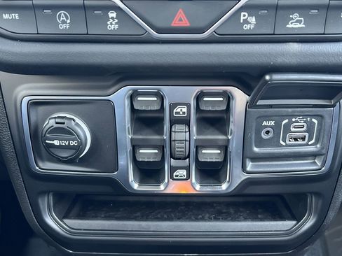 New 2026 Jeep Wrangler Sahara image 7