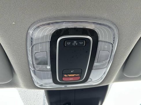 Certified 2023 Hyundai Elantra SEL FWD image 28