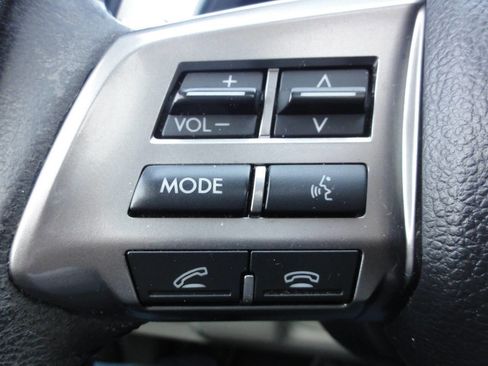 Used 2014 Subaru Impreza 2.0i Premium image 17