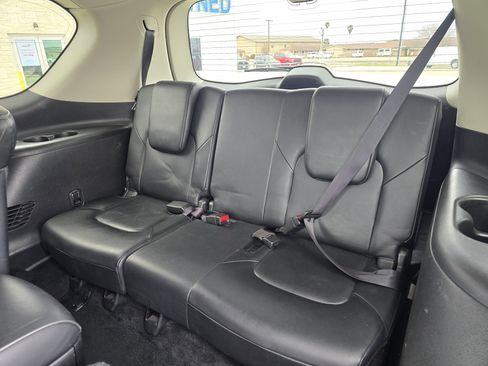 Used 2024 INFINITI QX80 Luxe image 10