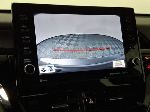Used 2021 Toyota Camry XLE AWD/4WD image 4