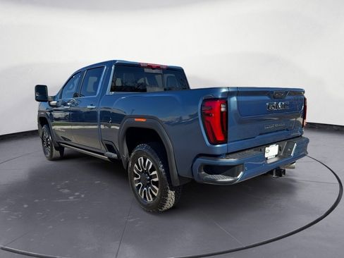 Used 2025 GMC Sierra 2500 Denali Ultimate image 7