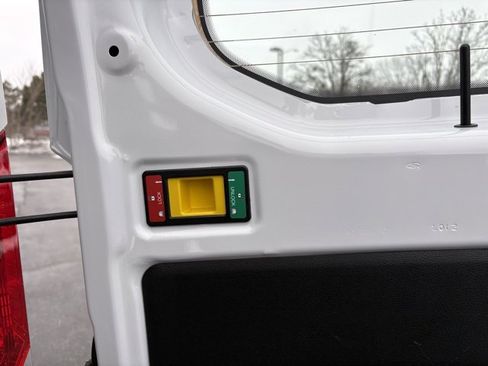 Used 2024 Ford Transit 250 Low Roof w/ Exterior Upgrade Package image 8