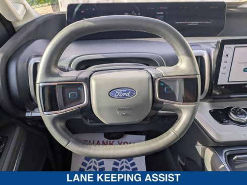 Certified 2025 Ford Expedition Max Active RWD image 29