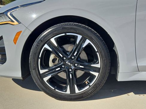 Used 2022 Kia K5 GT-Line image 12