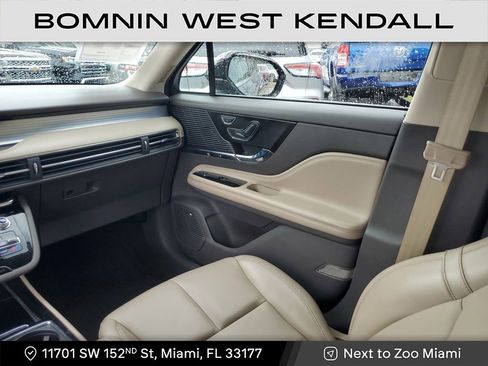 Used 2022 Lincoln Corsair Standard image 15