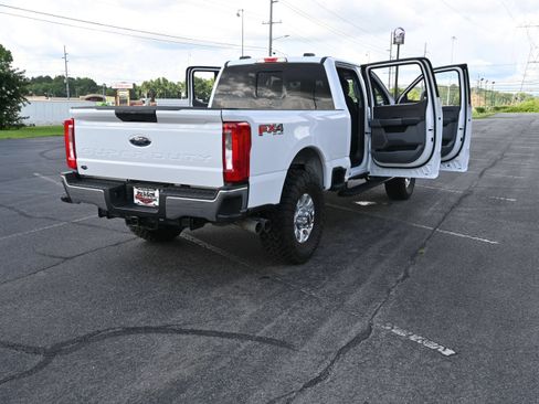 Used 2024 Ford F250 XLT AWD/4WD image 33