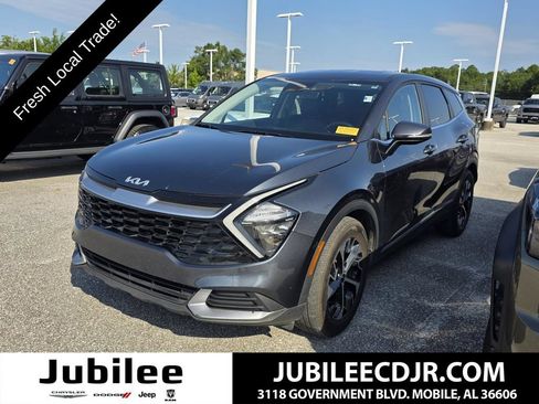 Used 2023 Kia Sportage EX FWD image 1
