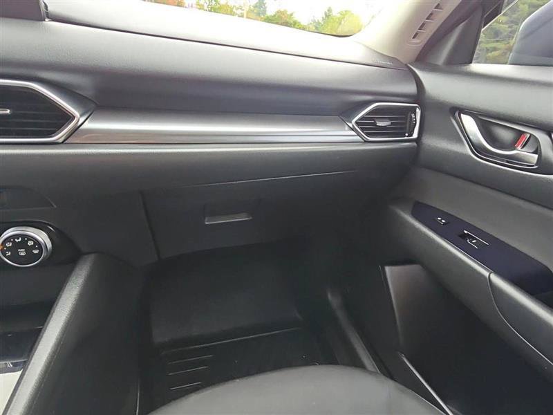 Used 2021 MAZDA CX-5 Sport FWD image 25