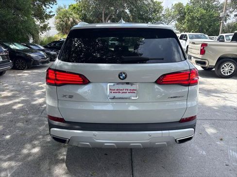 Used 2019 BMW X5 xDrive50i w/ Executive Package AWD/4WD image 8