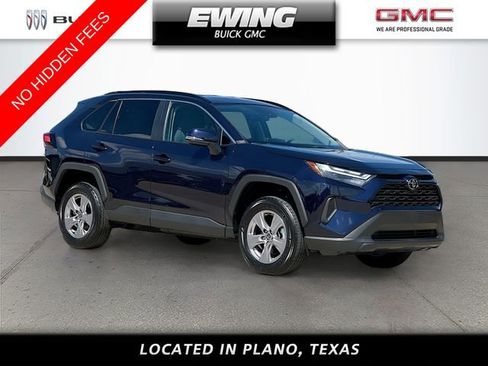 Used 2025 Toyota RAV4 XLE FWD image 1