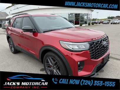 Used 2025 Ford Explorer ST