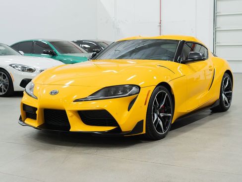 Used 2020 Toyota Supra Premium w/ Driver Assist Package image 3