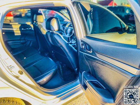 Used 2020 Honda Civic Sport Touring image 14