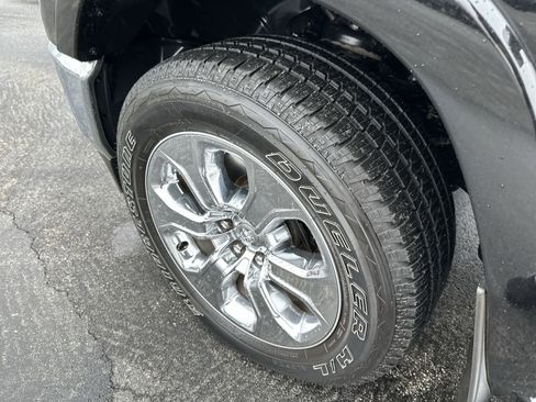 Used 2022 RAM 1500 Laramie image 10