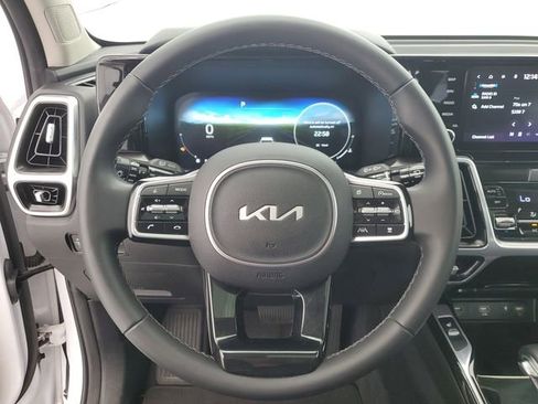 Used 2023 Kia Sorento SX AWD/4WD image 22