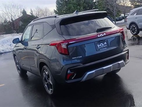Certified 2025 Kia Seltos S image 9
