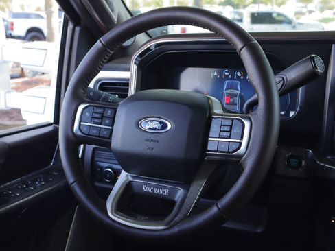 Used 2026 Ford F450 King Ranch w/ FX4 Off-Road Package AWD/4WD image 19