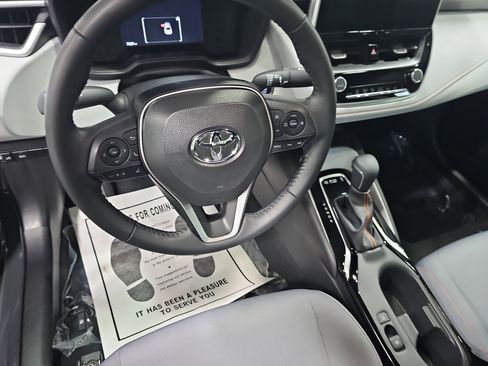 Used 2025 Toyota Corolla FX w/ Convenience Package image 16