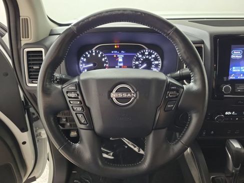 Used 2024 Nissan Frontier SV RWD image 26