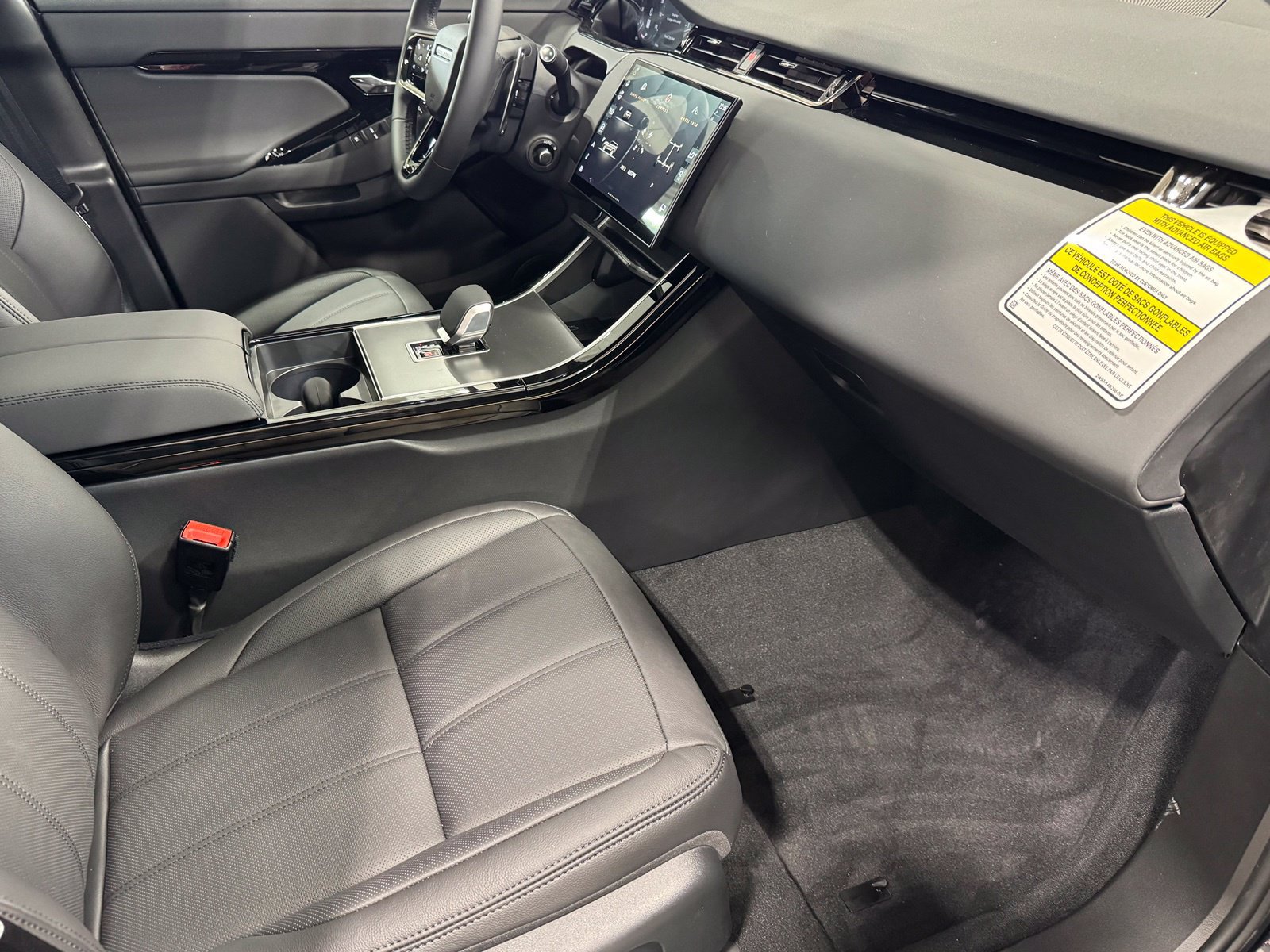 New 2026 Land Rover Range Rover Evoque S AWD/4WD image 51