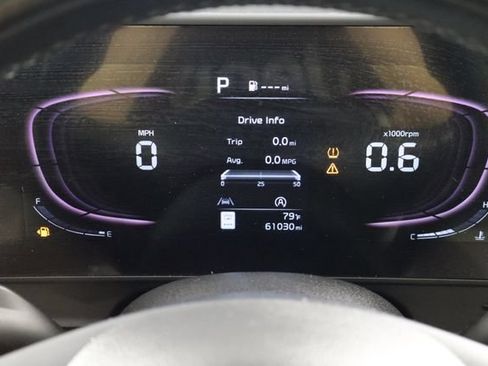 Used 2023 Kia Sportage EX FWD image 11