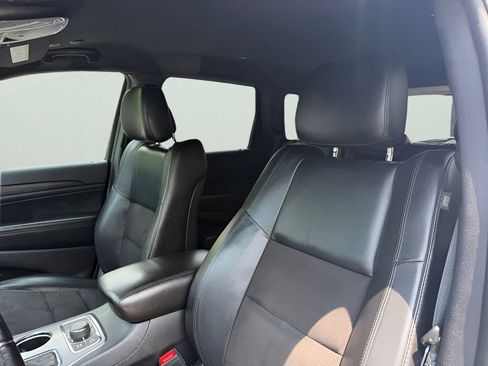 Used 2020 Jeep Grand Cherokee Laredo w/ Quick Order Package 2BN North AWD/4WD image 15