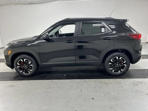 Used 2021 Chevrolet TrailBlazer LT w/ Sun and Liftgate Package AWD/4WD image 6