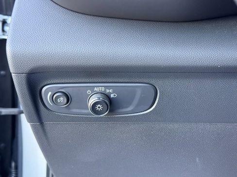 Used 2023 Buick Envision Preferred image 20