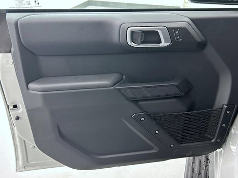 New 2026 Ford Bronco Outer Banks AWD/4WD image 9