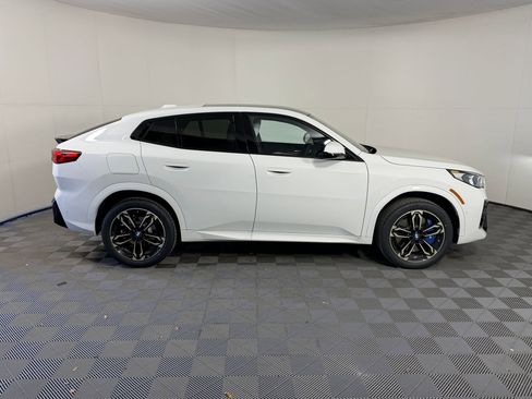 New 2026 BMW X2 xDrive28i w/ M Sport Package image 8