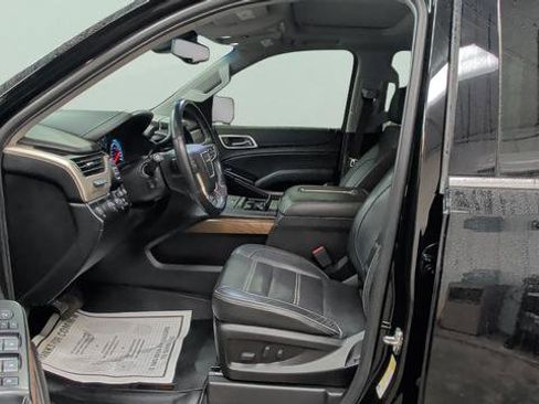 Used 2019 GMC Yukon Denali w/ Denali Ultimate Package AWD/4WD image 9